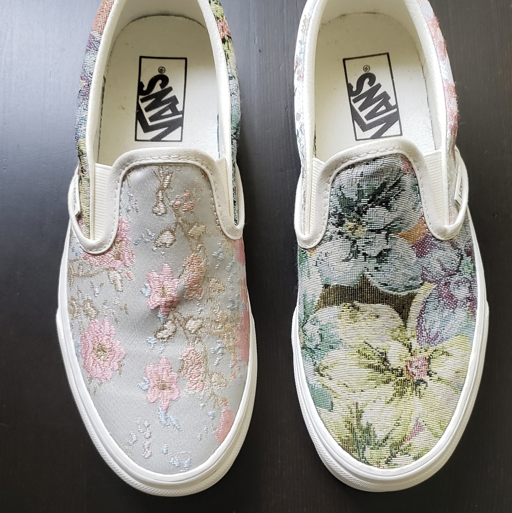 Rare Van's Floral Tapestry and Silk Embroidered shoes